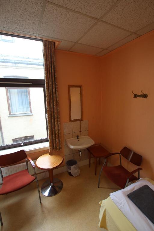Hostel Sentrum *